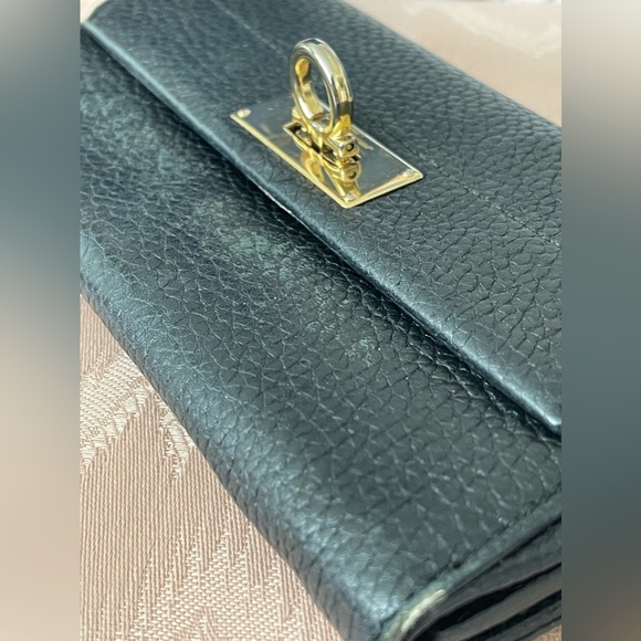 Salvatore Ferragamo Wallet - Picture 6 of 17
